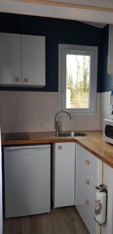 Agreable Petite Maison Proche Joigny Chamvres Екстер'єр фото